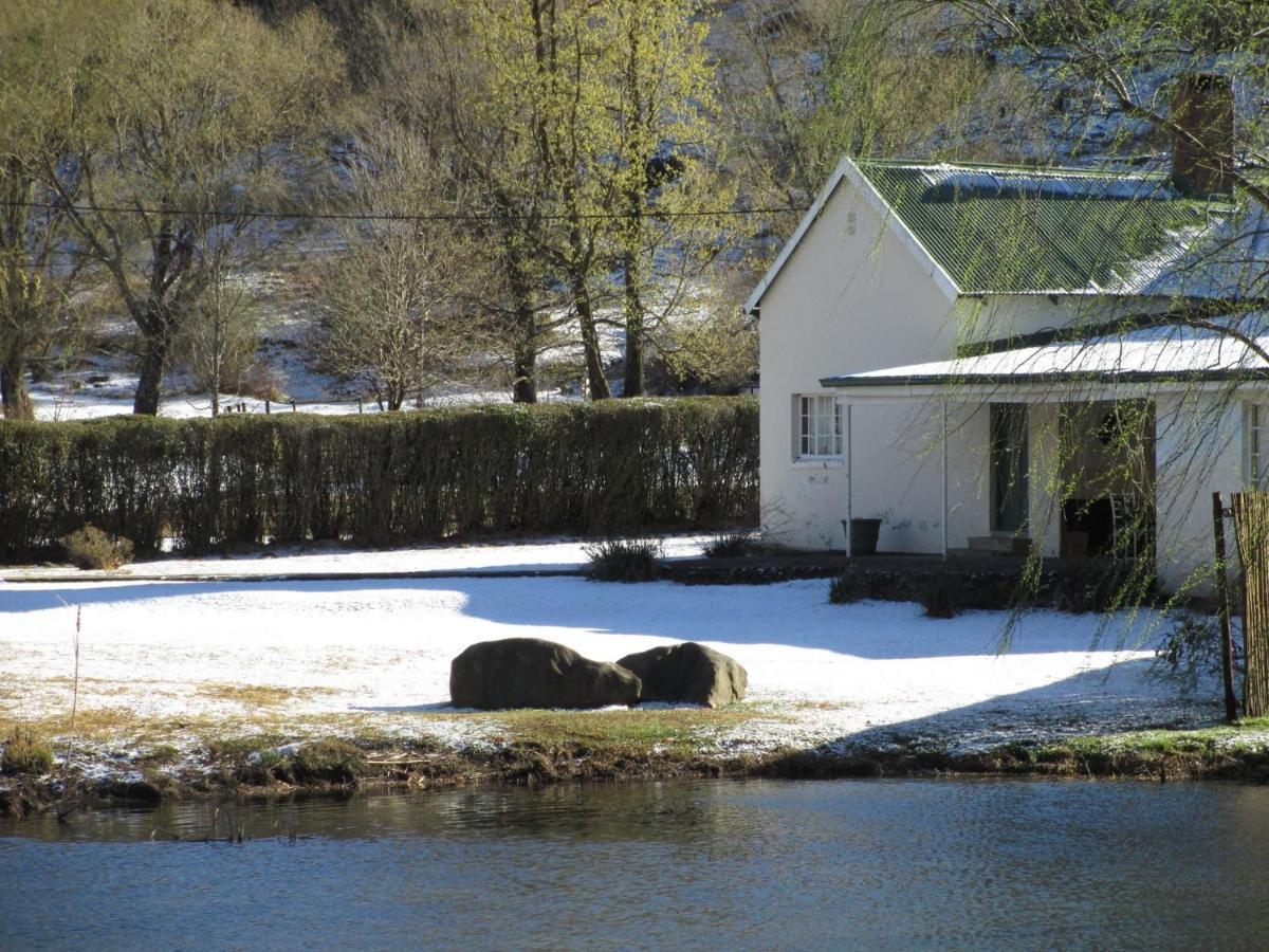 Mkomazana Mountain Cottages Himeville Exteriör bild